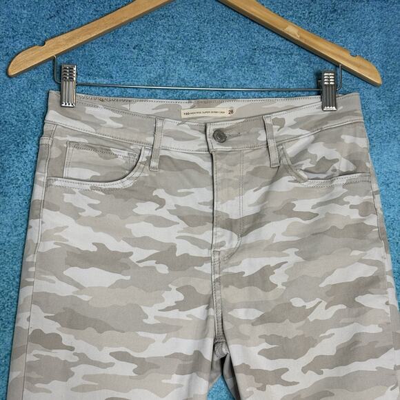 Levi’s 720 High-Rise Super Skinny Women’s Size 28 Camo White Beige Stretch - Picture 12 of 16